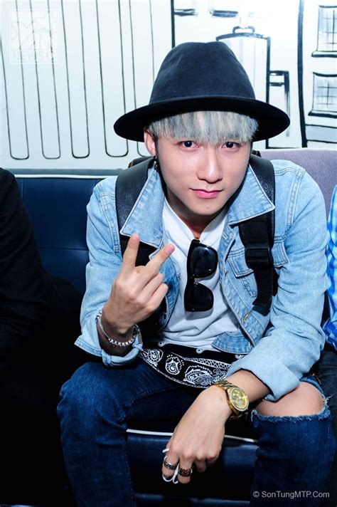 Chúng ta của hiện tại, có chắc yêu là đây, hãy trao cho anh, nắng ấm xa dần (onionn remix), you of yesterday, top tracks: Tật xấu đáng yêu của Sơn Tùng M-TP