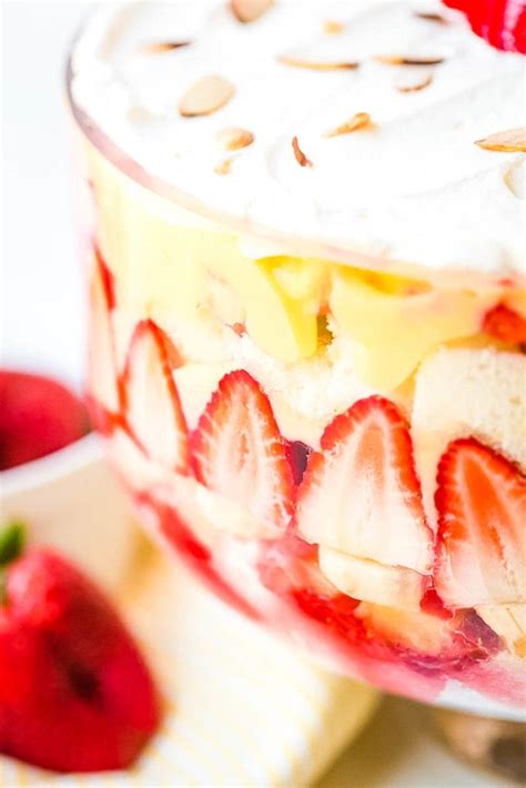 Banana Split Trifle Recipe Is The Perfect Dessert Recipe To Serve A Crowd During The Spr