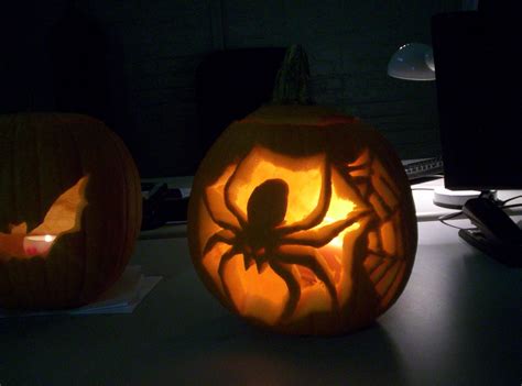 30 Spider Pumpkin Carving Ideas