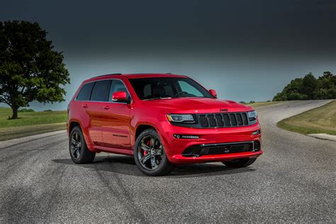 2016 Jeep Grand Cherokee Srt Trims And Specs Carbuzz
