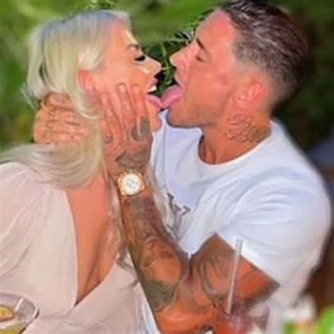 Stephen Bear Viral Video