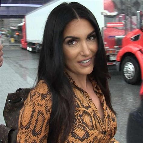 Molly Qerim No Makeup