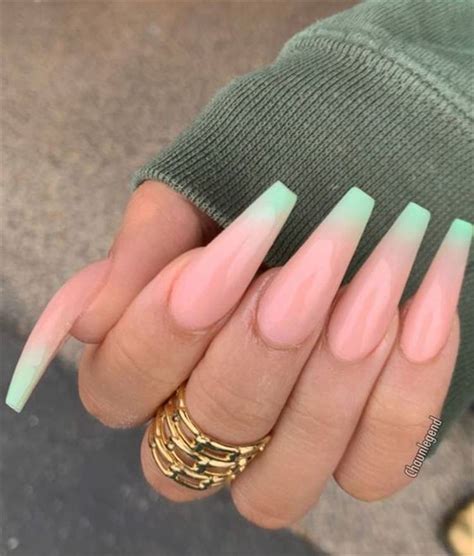 Coffin shapes offer a perfect blend of bold style and unique design. 50 Beautiful But Simple Winter Acrylic Coffin Nail Designs ...