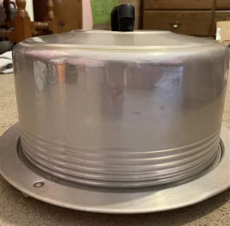 Vintage S Regal Aluminum Locking Cake Pan Carrier Saver Holder