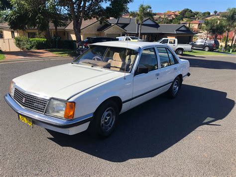 1980 HOLDEN COMMODORE VC SL SEDAN - JCM5056341 - JUST CARS