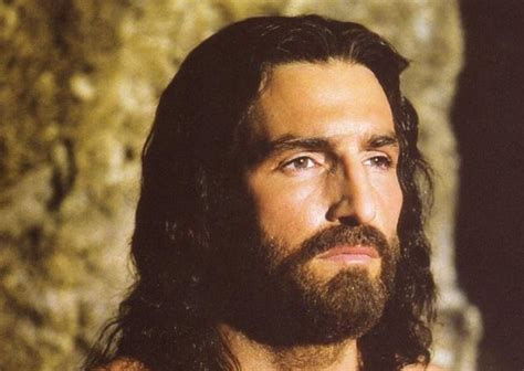 Jim Caviezel Passion Of The Christ