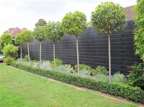 Stunning Privacy Fence Line Landscaping Ideas 17 Garden Fence Panels