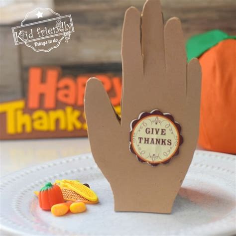 Giving Thanks Praying Hands Craft For Thanksgiving