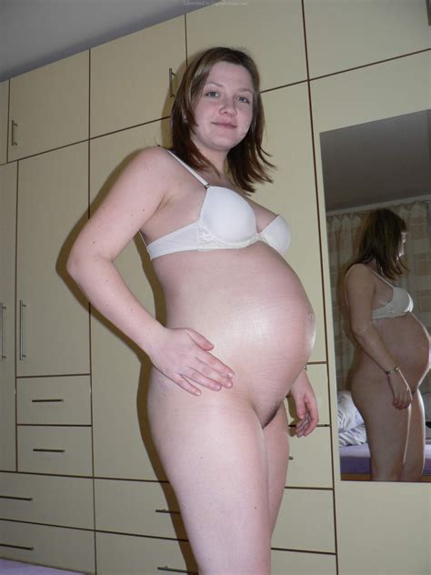 Naked Pregnant Girl In The Bathroom Fapability Porn