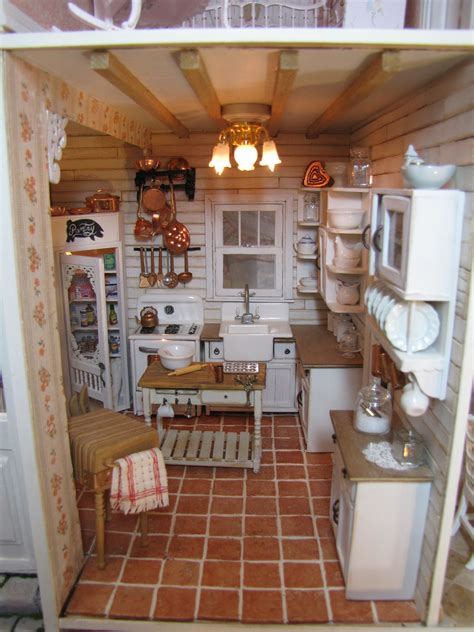 Cottage Kitchen I Love This Tiny Miniature Country Kitchen Miniature Kitchen Miniature Rooms