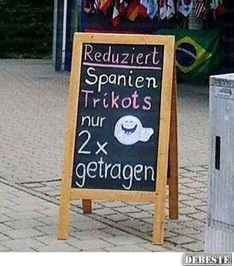 Die schweiz will für eine überraschung sorgen. Reduziert! Spanien Trikots nur 2x getragen | Lustige ...