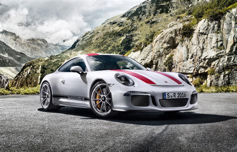 2016 Porsche 911 R Sport Car Technical Specifications And Performance