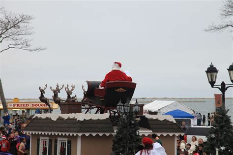 Check spelling or type a new query. The 2016 Plymouth Thanksgiving Day Parade... in Photos ...