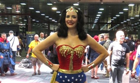 Arts & entertainment in chicago, illinois. ICv2: Wizard World Chicago Comic Con 2019 - Part 2