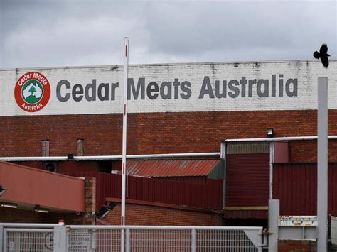 The first confirmed case in the australian state of victoria was identified on 19 january 2020, when a man returning from wuhan, hubei, china, tested. COVID-19 cluster at Vic meat plant grows | Mudgee Guardian ...
