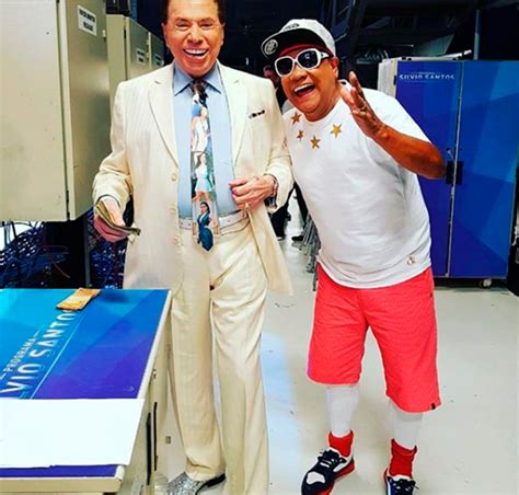 The principal member of the holding is sbt, the second biggest network television in brazil. Liminha, assistente de palco de Silvio Santos, é internado ...