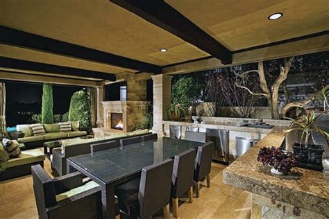 Lihat ide lainnya tentang dapur luar ruangan, rumah, desain dapur luar ruangan. Top 60 Best Outdoor Kitchen Ideas - Chef Inspired Backyard ...