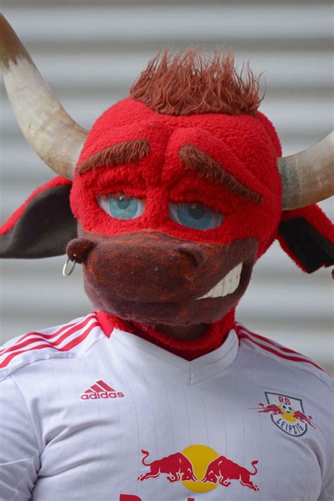 The 30 Worst Sports Mascots