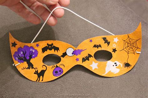Tuto Halloween Deco Facile Masque Qui Fait Peur - Mes DIY spécial Halloween - Purple Jumble