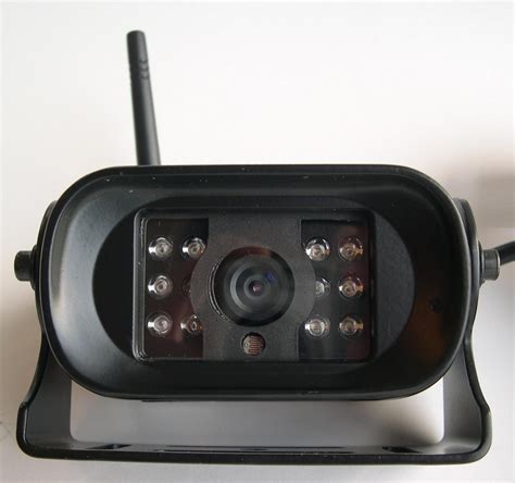 The rv box camera has a metal sun shield visor to protect you from glare and pebbles. Wireless car backup camera color monitor RV Truck Trailer ...