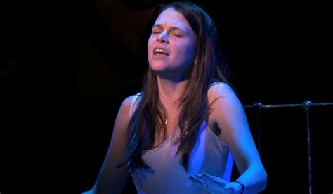 ‘violet Starring Sutton Foster Opens At Roundabout The New York Times