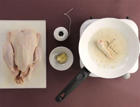 Poularde rôtie champignons sauvages sauce Albuféra