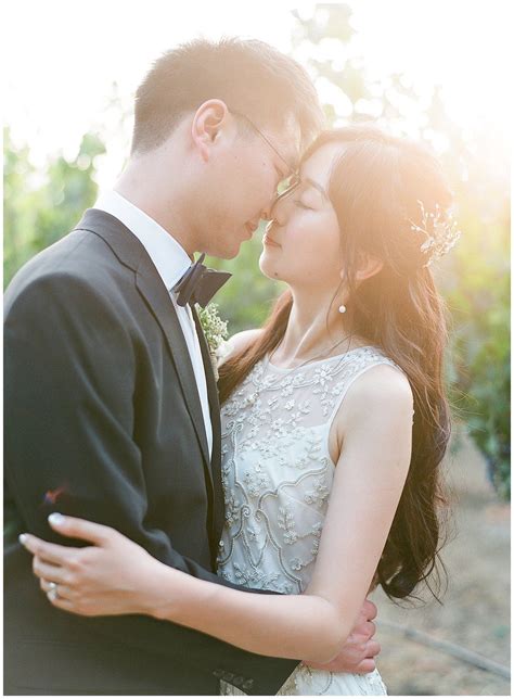 Helena style located throughout the property, offering garden, fountain. Sujing & Zhiyao: A Harvest Inn Wedding - The Ganeys | Fine ...