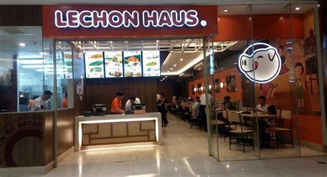 A popular attraction is the 50 sq.m butterfly garden right at the heart of the mall. Seraphimsnotes.blogspot.com: Craving for Porky Pig at ...