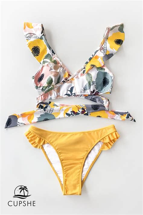 Ruffled Floral Wrap V Neck Bikini In 2020 With Images Pretty Bikinis