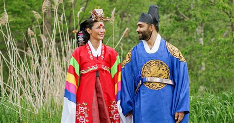 9 Korean Wedding Traditions And Customs