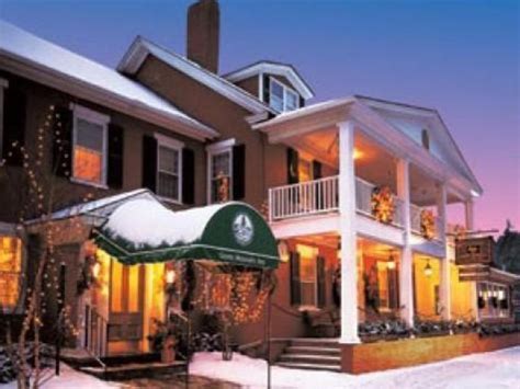 10 insanely romantic getaways in vermont with hot tub beeloved city