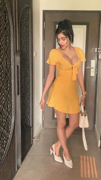 Instagram Hot Celebrity Ravina Patel Ulfatshejadi Ignito