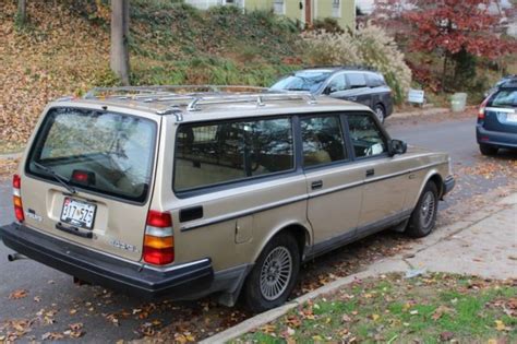 A 1993 volvo 240dl was driven by ikea founder ingvar kamprad, who stopped driving it when he was told the car was too dangerous due to outdated safety design two decades later. 1990 Volvo 240DL Wagon - Old is Gold!