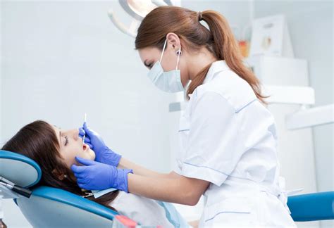 What Are The Different Dental Hygienist Jobs With Pictures