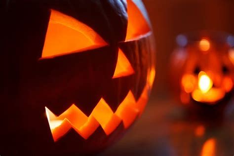 Halloween Canceled Govt Agency Labels Trick Or Treating High Risk