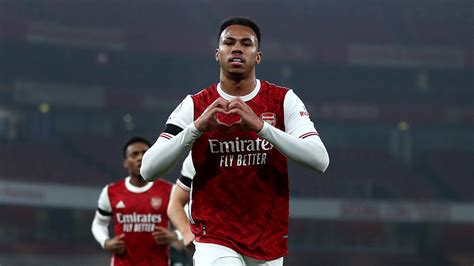 Arsenals Gabriel Has Tested Positive For Covid 19 Offtheball