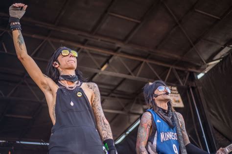 Andy And Ashley Vans Warped Tour Shakopee MN Photos By Darin Kamnetz Andy Sixx