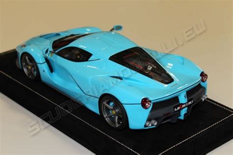 Brianzuk records an awesome matte baby blue laferrari with dry carbon accents! MR Collection 2013 Ferrari Ferrari LaFerrari - BABY BLUE - Baby Blue