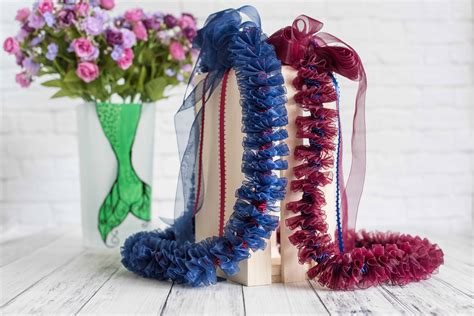 Welcome to homemade, a series about getting a taste of our unique bay area culture from, well. How to Make a Double Braided Hawaiian Ribbon Lei with Four Strands - The Artisan Life