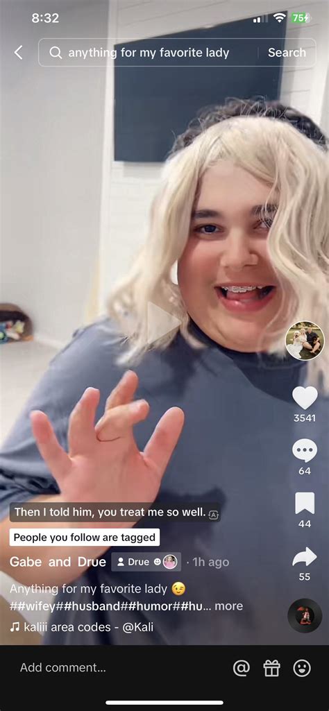 I think gabe is living for acting like a girl 🤣 💅 : r/Drue_Basham_Bashing