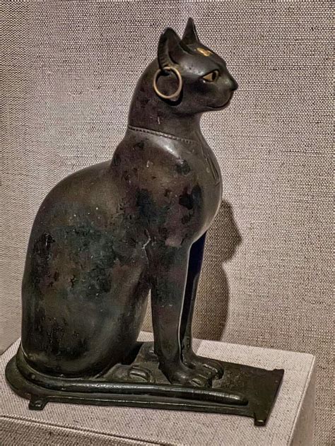 Egyptian Cat 700 100 Bce Bronze Inlaid With Gold Egyptian Cat