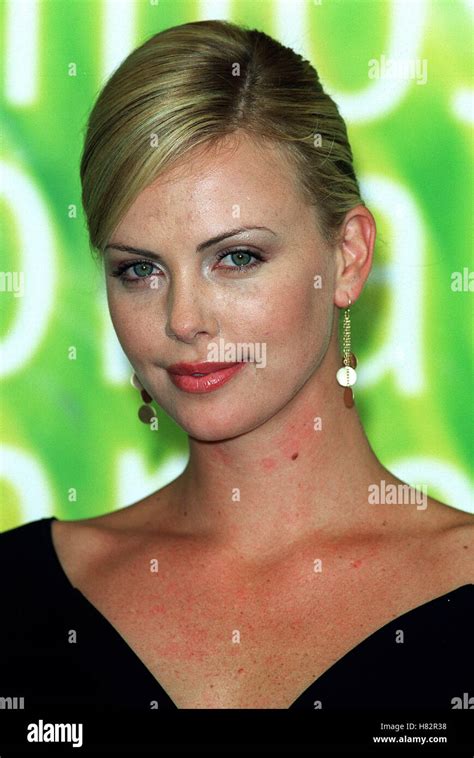 Charlize Theron Curse Of The Jade Scorpionpc Venice Film Festival 2001 Italy 01 September 2001