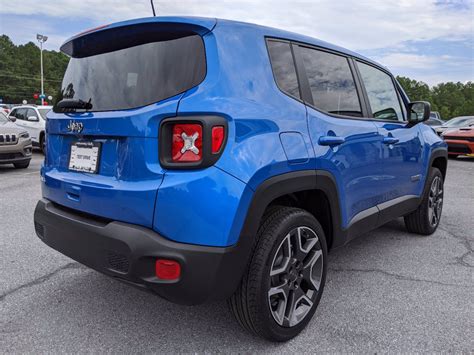 The vehicle's current condition may mean that a feature described below is no longer available on the vehicle. New 2020 JEEP Renegade Jeepster 4×4 Sport Utility