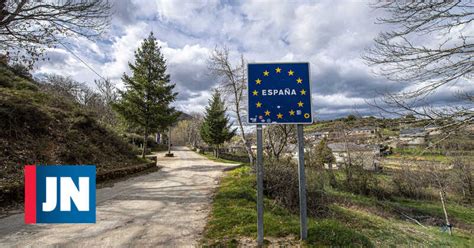 In the serviço de estrangeiros e fronteiras (sef) (immigration and borders service) website or in the immigrant portal. A data da reabertura das fronteiras entre Portugal e ...
