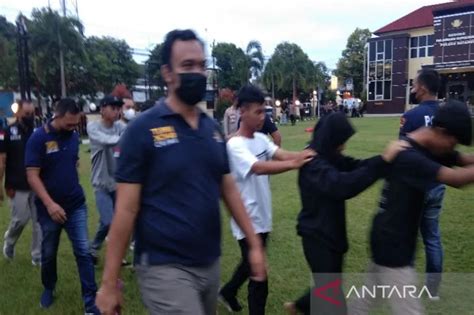 Diduga Hendak Tawuran 75 Pelajar Di Batang Ditangkap Jateng
