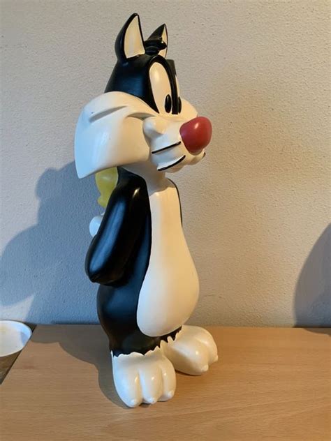 Looney Tunes Sylvester With Tweety Behind His Back Catawiki