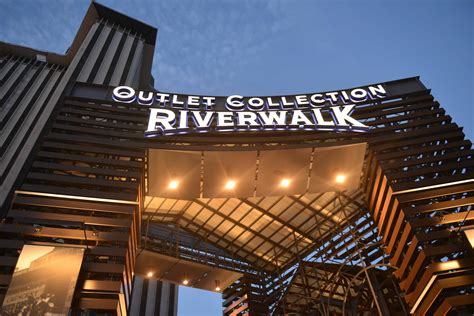 Outlet Collection Riverwalk Creo