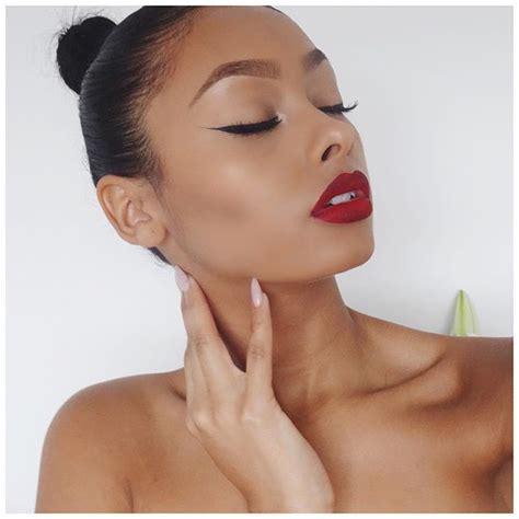 How To Master The Art Of The Bold Red Lip Bellemocha Com
