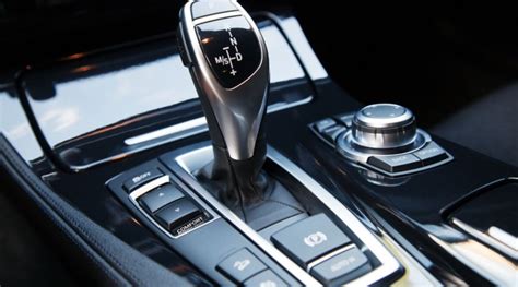Manual Vs Automatic Transmission Know The Pros And Cons Of Each