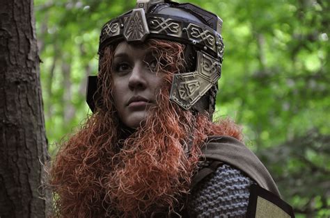 Do you like this video? Lord of the Rings Cosplay | Female dwarf, Cosplay, Dwarf ...